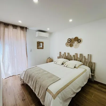L Effet Apartment